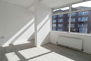 Bedroom- click for photo gallery